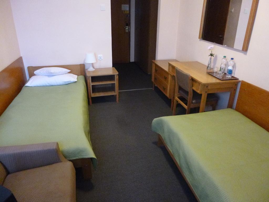 Hotel Gromada Łomża Exteriör bild