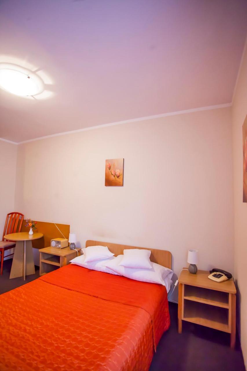 Hotel Gromada Łomża Exteriör bild