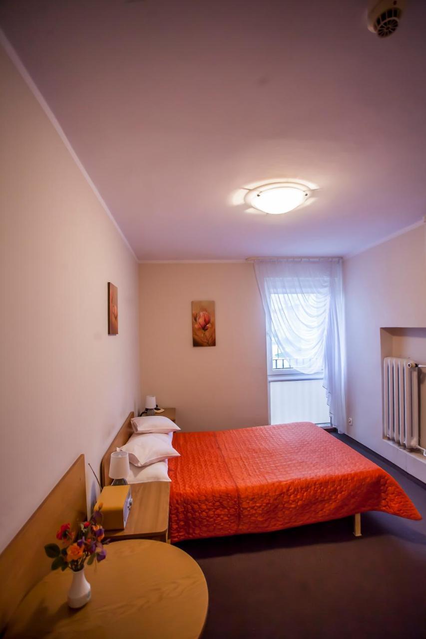 Hotel Gromada Łomża Exteriör bild