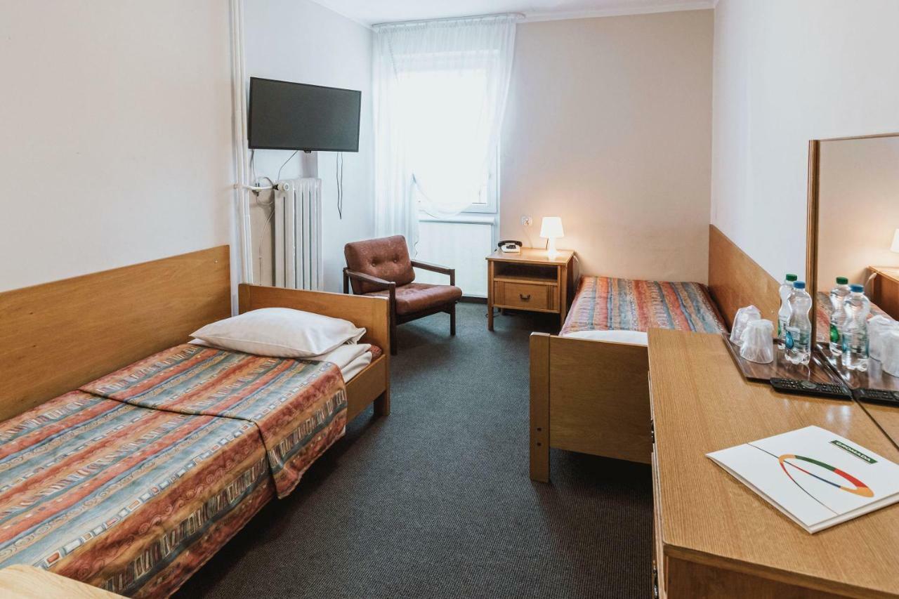 Hotel Gromada Łomża Exteriör bild